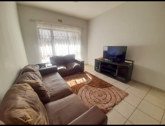 2 BEDROOM APARTMENT FOR SALE IN MONTANA